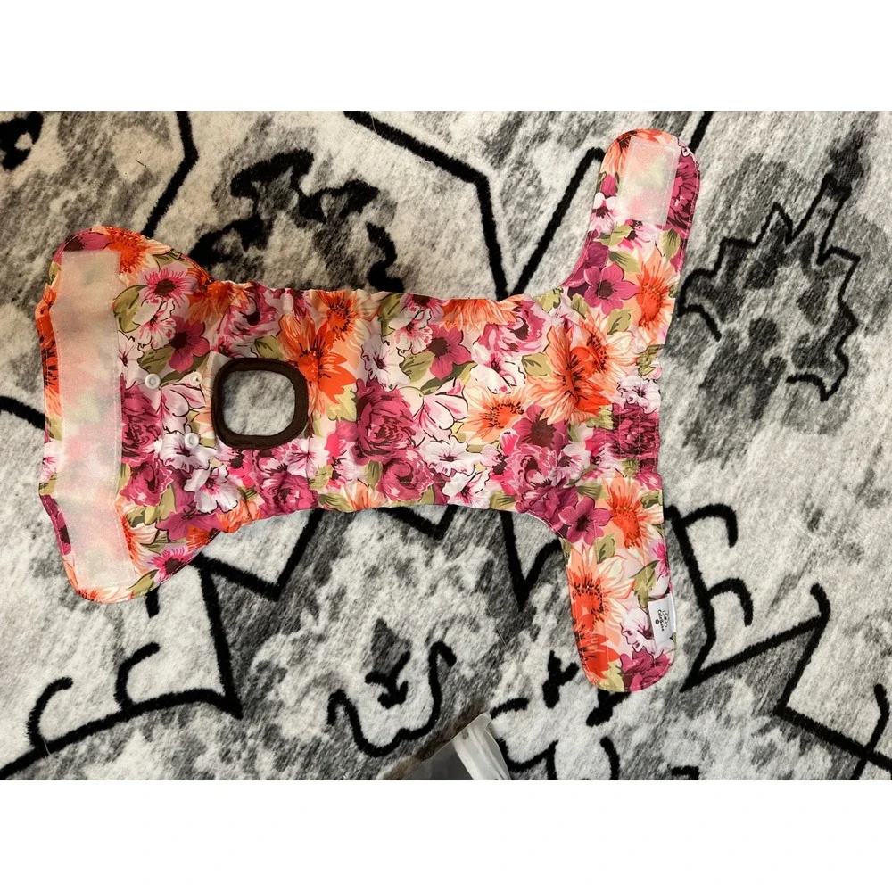 CuteBone Female Dog Diaper Floral Print Washable Reusable Pet Panty Medium‎